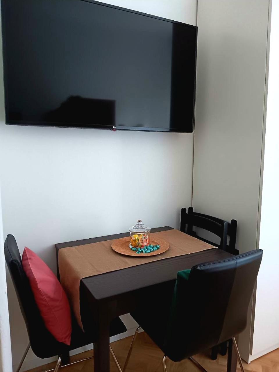 Sempione Studio Milan Bagian luar foto